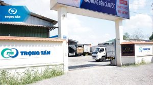 Hình Ảnh Bãi Xe Trọng Tấn