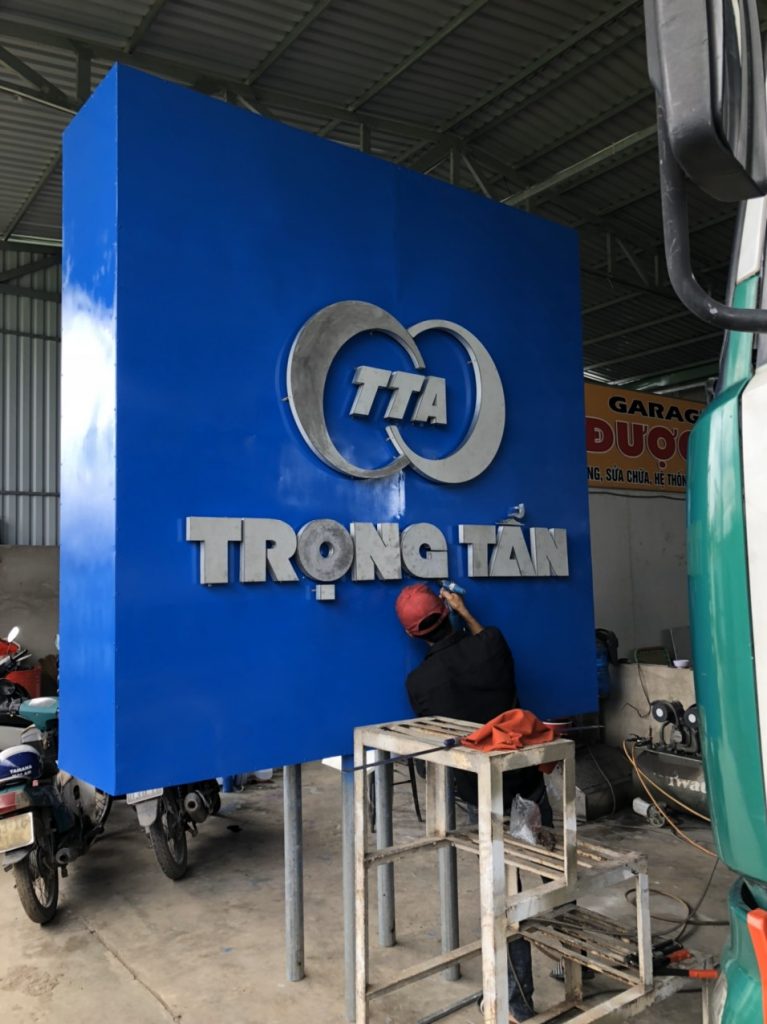 Xe Tải Trọng Tấn