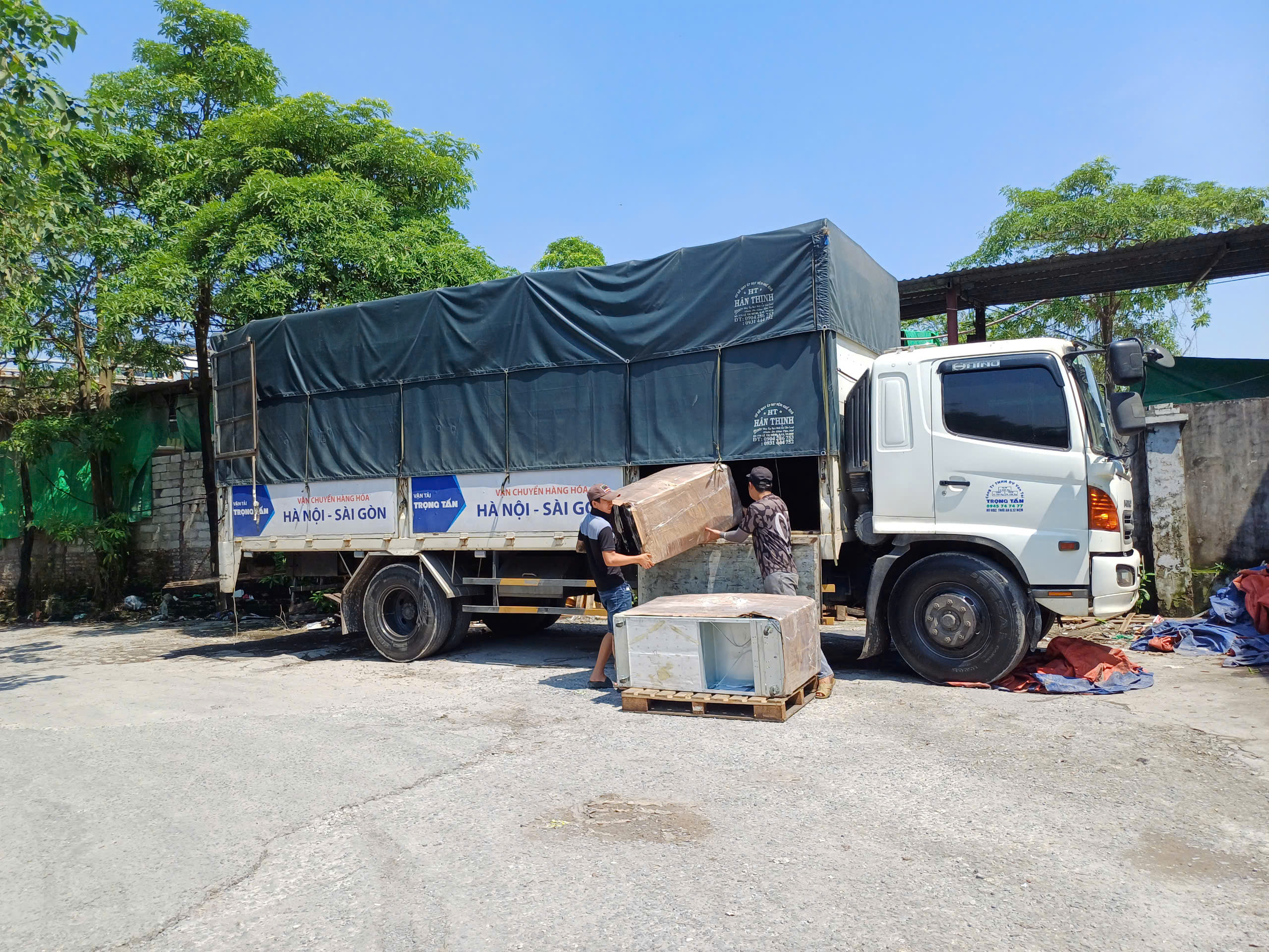 xe tải 8 tấn thùng ngắn