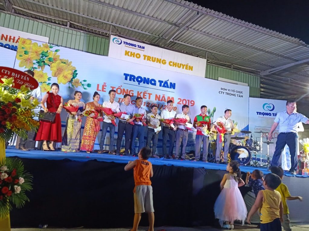Xe Tải Trọng Tấn
