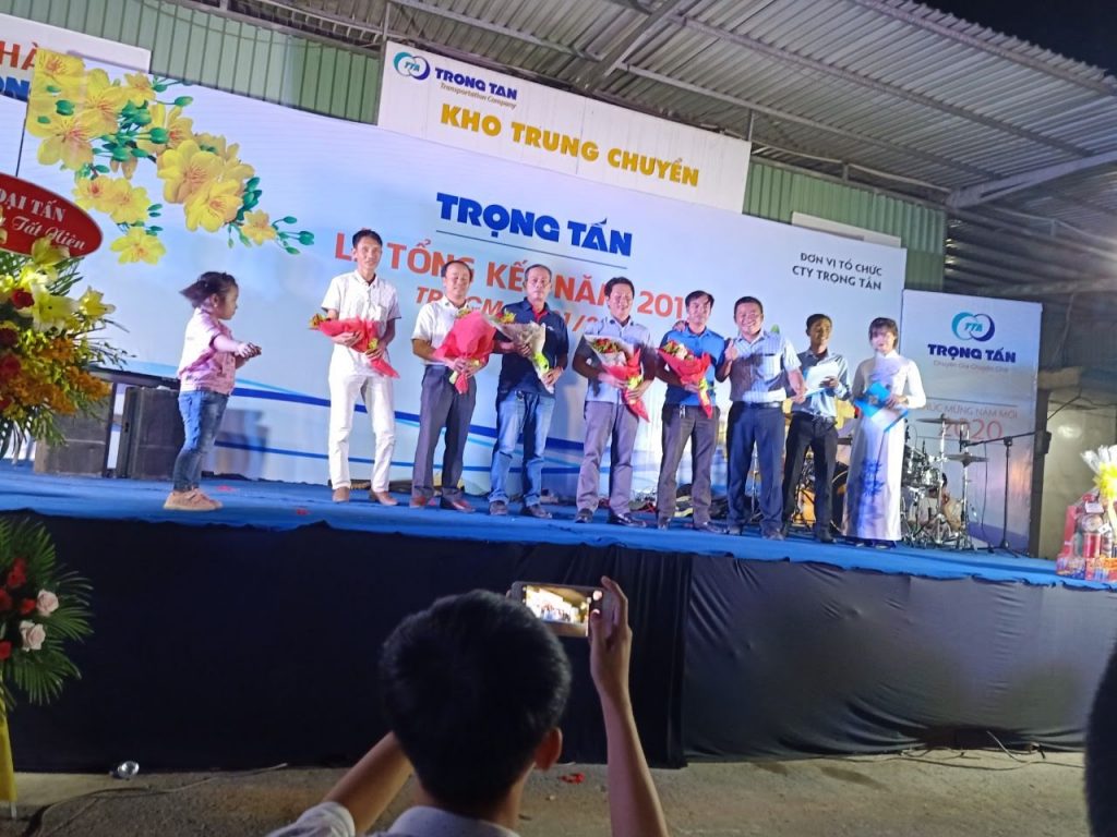 Xe Tải Trọng Tấn