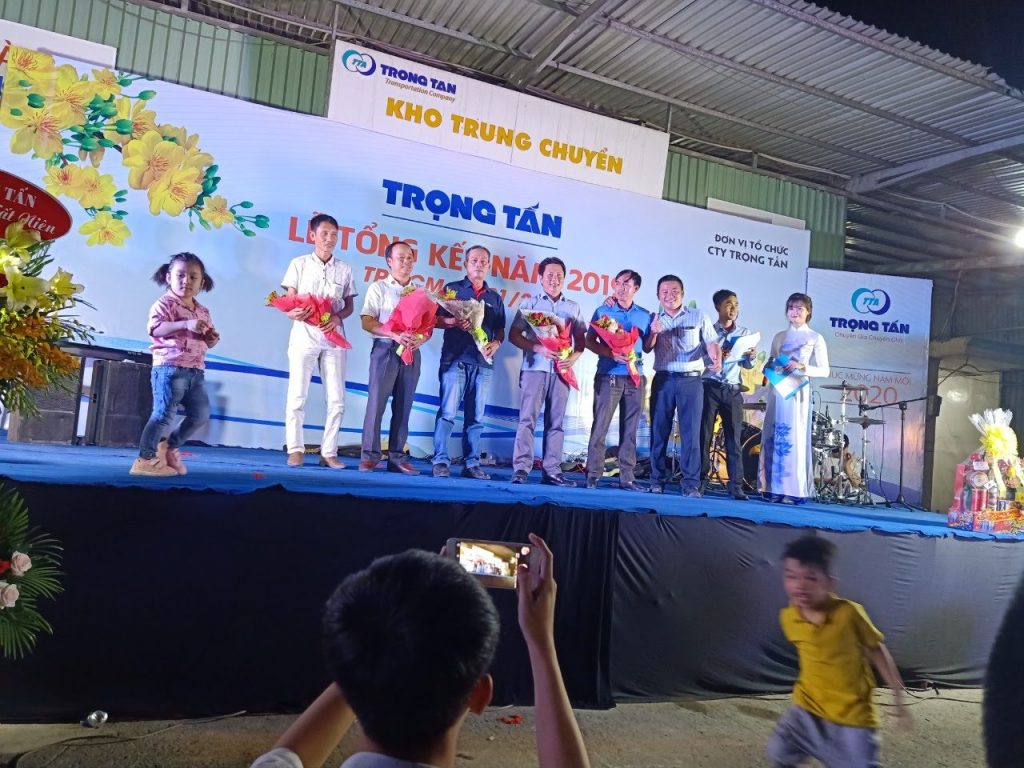Xe Tải Trọng Tấn