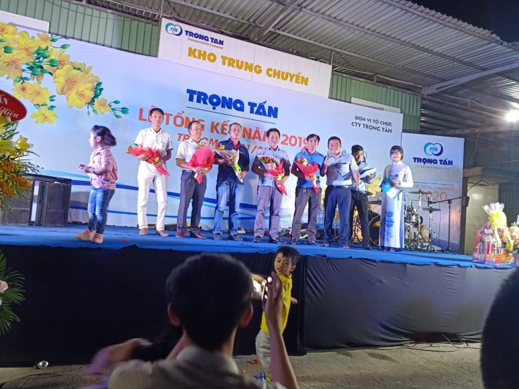 Xe Tải Trọng Tấn