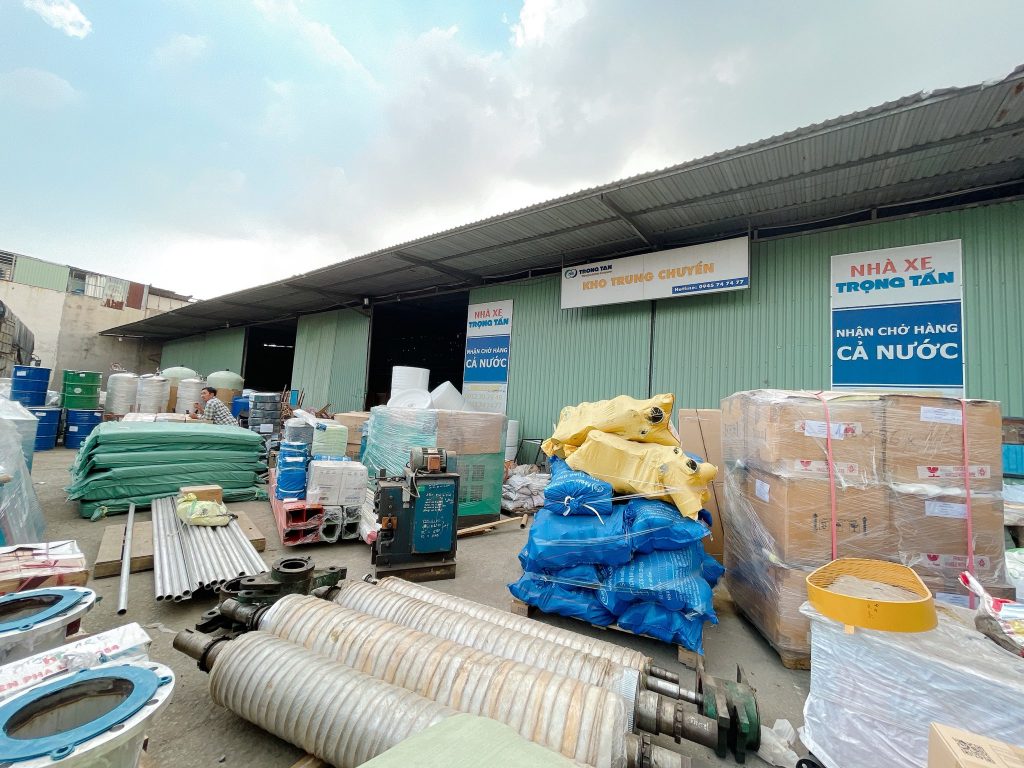 bãi kho trọng tấn chuyên ghép hàng sài gòn hà nội