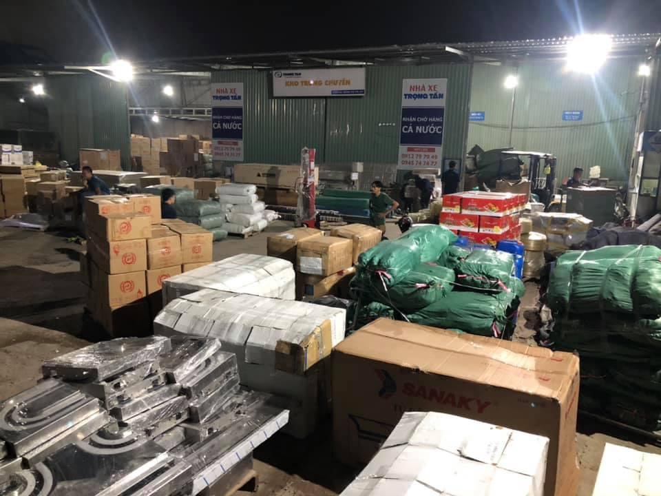 Kho Hàng Của Chành Xe Đà Nẵng đi Bạc Liêu