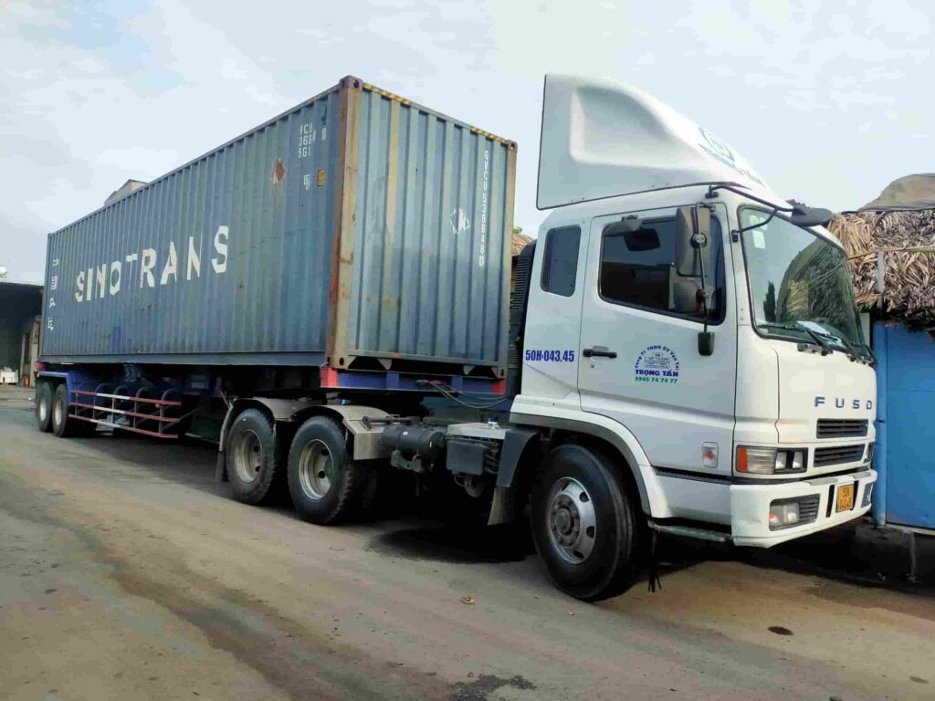 Xe container - xe tải chở hàng 22 tấn