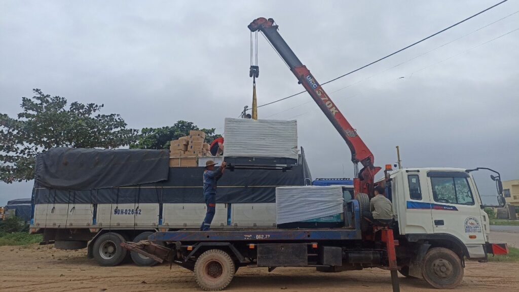 xe tai cho hang 15 tan