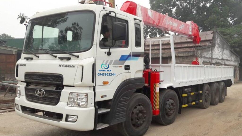 xe tải chở hàng 20 tấn